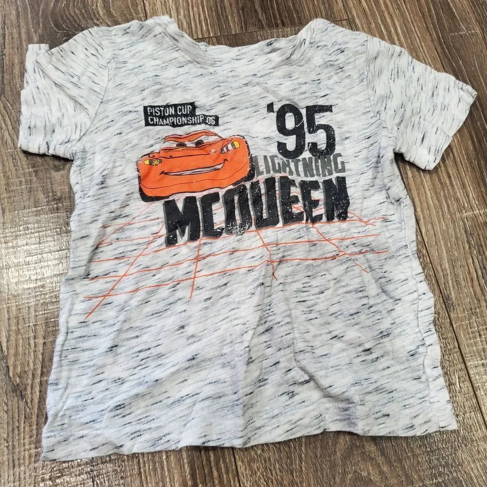 Boys Short Sleeve Shirts Size 2-3T Designs McQueen and Basketball Fans 2 Pieces